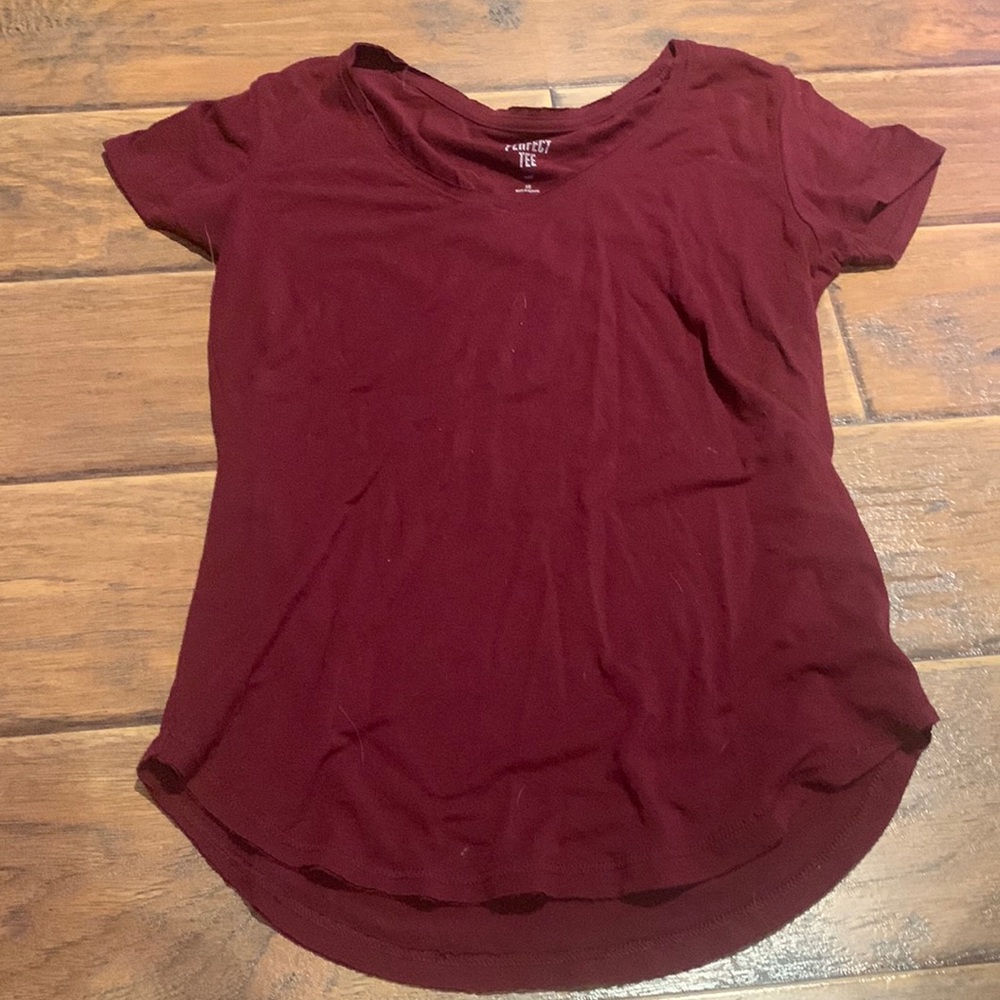 maroon v-neck